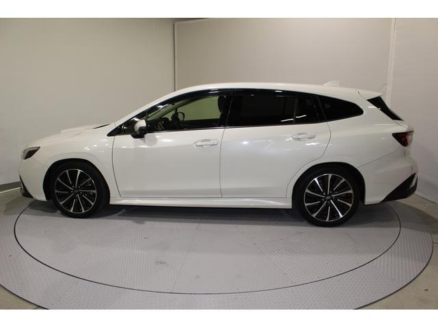 レヴォーグ1.8 STI スポーツ EX 4WD