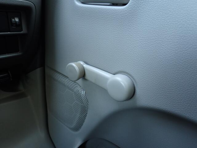 ��Ԑl���ɉ����Č㕔���Ȃ��Z�p���[�g�ɓ|�����Ƃ��o���܂��B�[���ȃ��Q�b�W�X�y�[�X���m�ہB  �㕔���Ȃ�|�����ƂŃ��Q�b�W�X�y�[�X���m�ۂ��܂��B