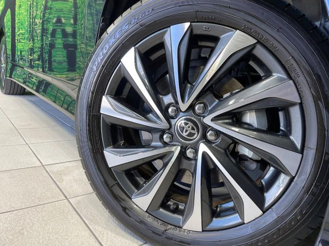 �y����17�C���`�A���~�z�C�[���z�O�ςɃ}�b�`���������A���~�z�C�[���𑕒����Ă���܂��B�e��ЊO�A���~�z�C�[����A�X�^�b�h���X�^�C�����戵�����Ă���܂��B���񂲑��k����������