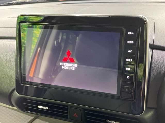 �y����9�C���`�i�r�z�l�C�̏����i�r�𑕔����Ă���܂��B�i�r�̎g���₷���͂������A�I�[�f�B�I�@�\���[��!�L�����v�◷�s�͂������A�ʋ΂┃�����ȂǕ��i�̃h���C�u���y�����Ȃ�͂���