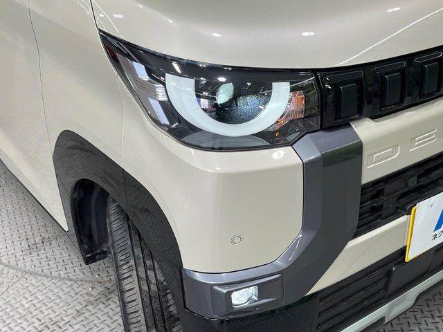 �yLED�w�b�h���C�g�z���V����ԑ��s�����ǍD�Ȏ��E���m�ۂ����S���ĉ^�]�ł��鍂�P�xLED�w�b�h���C�g�𑕔�!�_�����x�������A����d�͂��}�����Ă��܂��B