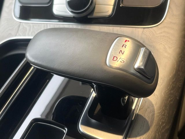 ��MT���[�h�t��AT:�ʏ�͎����ł����Ȃ���ϑ�(�M�A�`�F���W)���h���C�o�[�̑���ɂ���ĈӐ}�I�ɕς�����V�X�e���ł��B����w���i�̃h���C�u�����y���݂��������܂�!