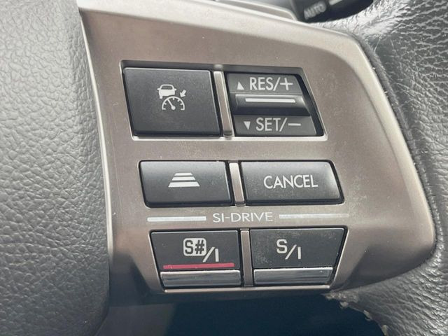 �y�N���[�Y�R���g���[���z�������H�����N���N���s�B�A�N�Z���𗣂��Ă���葬�x�ő��s���ł��A�������^�]���̕��S���y��!�����E�������ȒP�ȃX�C�b�`����Œ����ł��܂��B