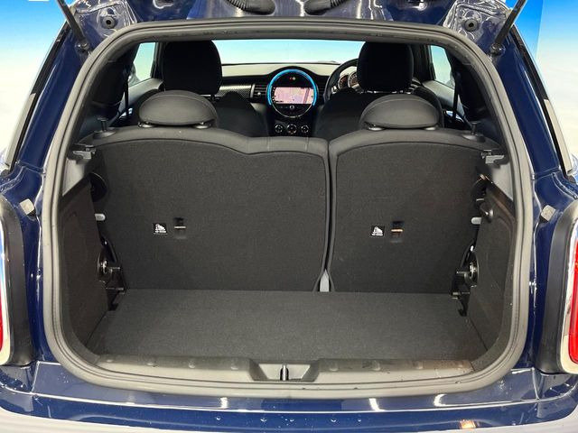 ���g�����N���[��:����L������e�X�y�[�X!���ꂾ���̍L��������΂��������⃌�W���[�Ȃǂɂ��œK�ł�!�g�p�������Ȃ����ꂢ�ȏ�Ԃ��ێ����Ă���܂��B