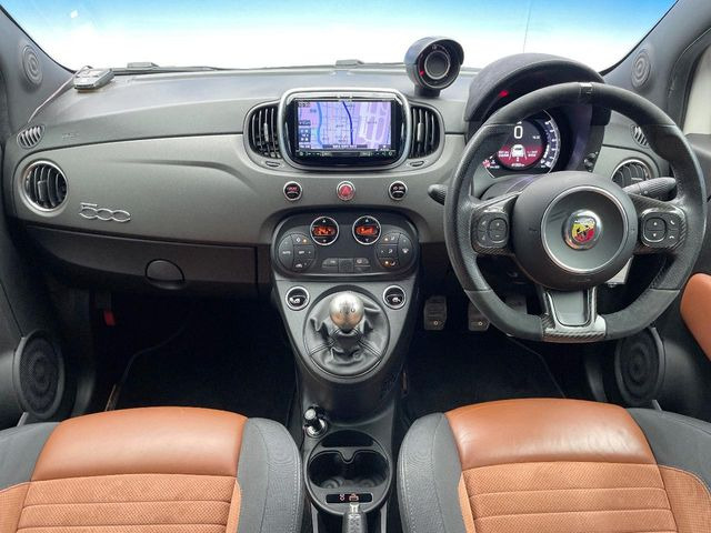 �A���ԃO���[�v���݌ɐ���2,000��!�S���̌n��X���烁�[�J�[�E�Ԏ��킸���Љ�o����̂ŁA���Ȃ��Ƀs�b�^���̂��Ԃ�������͂��ł���܂��͂��₢���킹��������