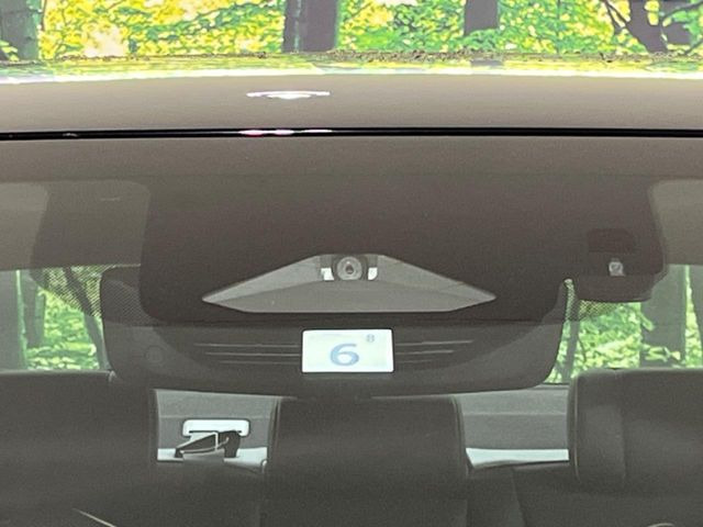 �y�v���N���b�V���Z�[�t�e�B�z�O���̎ԗ��������m���A�Փ˂������Ȏ��͌x��Œ��ӂ𑣂��A�u���[�L�𓥂ޗ͂��T�|�[�g�B�u���[�L�𓥂߂Ȃ������ꍇ�͏Փ˔�Q�y���u���[�L���쓮�A�Փˉ�����T�|�[�g���܂��B