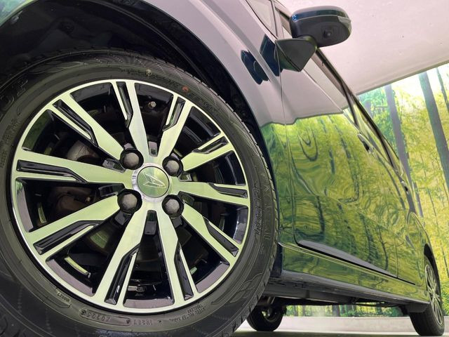 �y����14�C���`�A���~�z�C�[���z�O�ςɃ}�b�`���������A���~�z�C�[���𑕒����Ă���܂��B�e��ЊO�A���~�z�C�[����A�X�^�b�h���X�^�C�����戵�����Ă���܂��B���񂲑��k����������