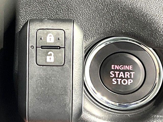 �y�L�[���X�X�^�[�g�V�X�e���z�J�o����|�P�b�g�ɓ��ꂽ�܂܂ł��h�A�̎{���E�������\�ȃX�}�[�g�L�[�𑕔��B�G���W���̃I���E�I�t�����J�M�����o���K�v����������Ƃ��Ă��֗��ł���