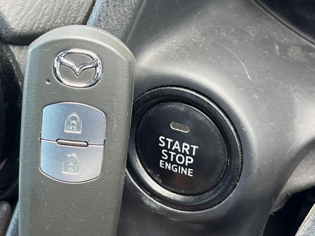 �y�A�h�o���X�g�L�[�z�J�o����|�P�b�g�ɓ��ꂽ�܂܂ł��h�A�̎{���E�������\�ȃX�}�[�g�L�[�𑕔��B�G���W���̃I���E�I�t�����J�M�����o���K�v����������Ƃ��Ă��֗��ł���