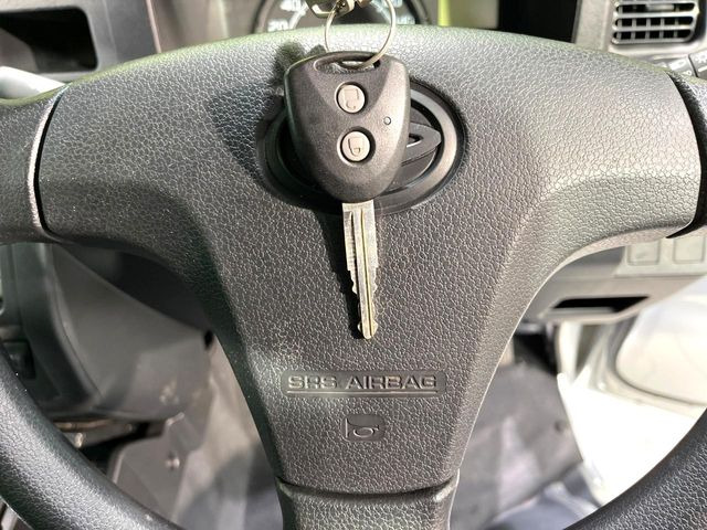 �y�L�[���X�z�������ꂽ�ꏊ����ł��{�^����Ńh�A�̊J���E�{�����ł���̂łƂ��Ă��֗�!�h�A�̌�������ɏ������邱�Ƃ�����܂����