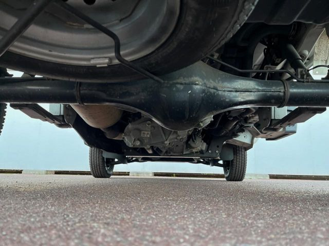 ����肪���ꂢ�Ȃ����ɁA�h�K���H�̎{�H���I�X�X���B�~��n��͂������A���ݕ��ɂ��Z���̕���A��Ń}�����E�E�B���^�[�X�|�[�c���������ɂ��D�]���������Ă���܂��B