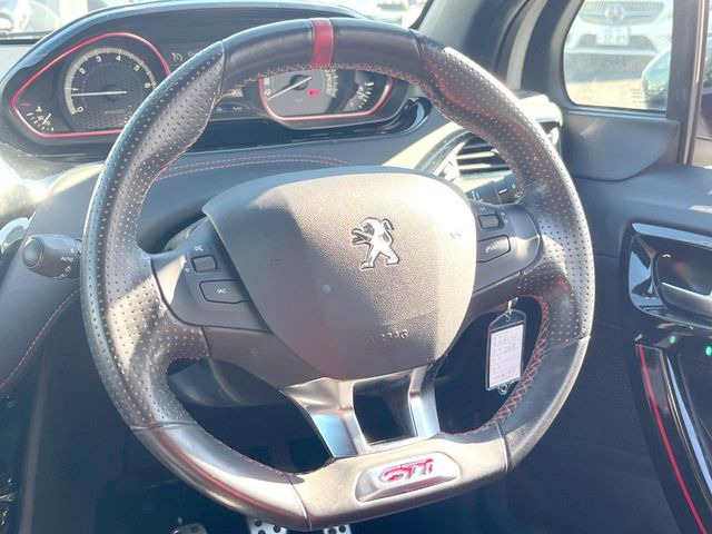 ���n���h�����̃X�������Ȃ��A���ꂢ�ȏ�Ԃ��ێ����Ă���܂��B�e�X�C�b�`���̓�����m�F�ς݂ł��B