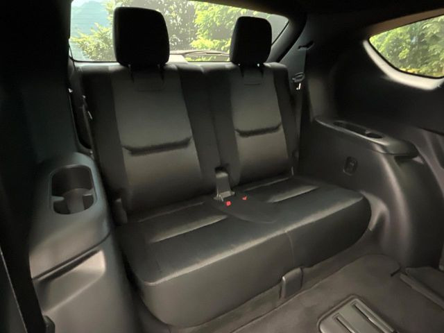 3��ڃV�[�g�͂�������ԗǍD����l�ł��������ƍ����Ē����܂��̂ŁA��l���ł̂��o���������N���N�ł��􂲉Ƒ��ŁA�C�̒m�ꂽ���ԂŁA�h���C�u�ɍs���̂��y���݂ł��ˁ�