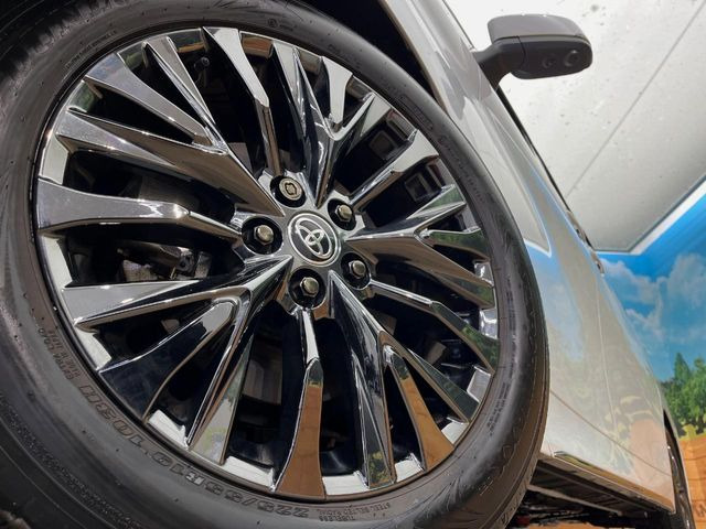 �y����19�C���`�A���~�z�C�[���z�O�ςɃ}�b�`���������A���~�z�C�[���𑕒����Ă���܂��B�e��ЊO�A���~�z�C�[����A�X�^�b�h���X�^�C�����戵�����Ă���܂��B���񂲑��k����������