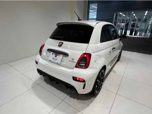 アバルト595コンペティツィオーネ