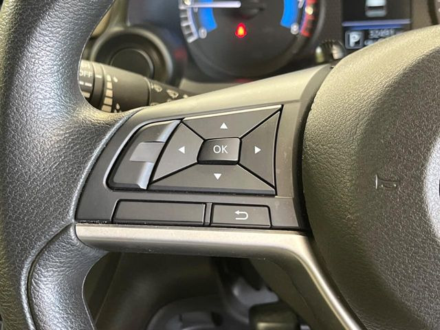 �y�X�e�A�����O�X�C�b�`�z�^�]���A�O������ڐ������炷���ƂȂ��A�I�[�f�B�I���̑��삪�\�ȕ֗��@�\!���S&���K�ȃh���C�u�����o���Ă���܂���