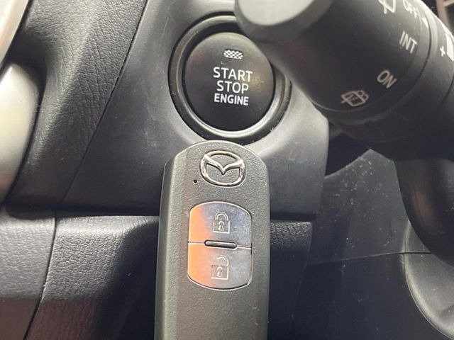 �y�A�h�o���X�g�L�[�z�J�o����|�P�b�g�ɓ��ꂽ�܂܂ł��h�A�̎{���E�������\�ȃX�}�[�g�L�[�𑕔��B�G���W���̃I���E�I�t�����J�M�����o���K�v����������Ƃ��Ă��֗��ł���