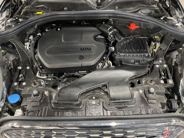 �����X�ł́A�e���[�J�[�̐�p�f�f�e�X�^�[�𓱓��B���Ǝ��i�����e�N�j�J���X�^�b�t���풓���Ă���܂��̂ŁA������̍ۂɂ����S���Ă����p���������܂��B