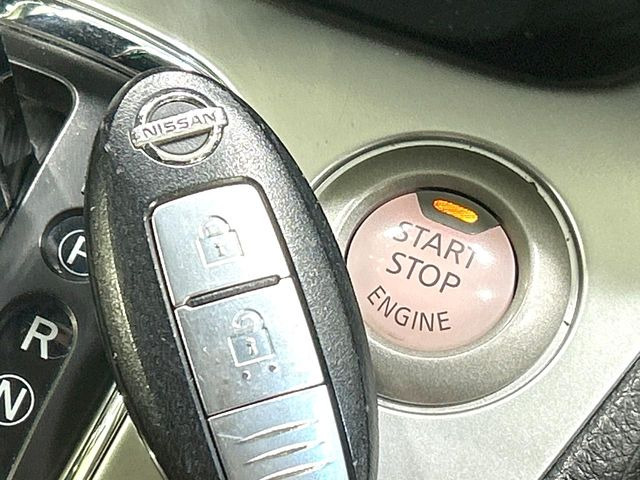 �y�C���e���W�F���g�L�[�z�J�o����|�P�b�g�ɓ��ꂽ�܂܂ł��h�A�̎{���E�������\�ȃX�}�[�g�L�[�𑕔��B�G���W���̃I���E�I�t�����J�M�����o���K�v����������Ƃ��Ă��֗��ł���