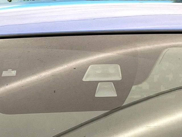 �y�X�}�[�g�V�e�B�u���[�L�T�|�[�g�z�ᑬ���s���ɑO���̎ԗ�����F�����A�Փ˂������Ȏ��͌x��ƃu���[�L�ŏՓˉ���Ɣ�Q�y�����A�V�X�g�B�����S�Ƀh���C�u�����y���݂��������܂��B