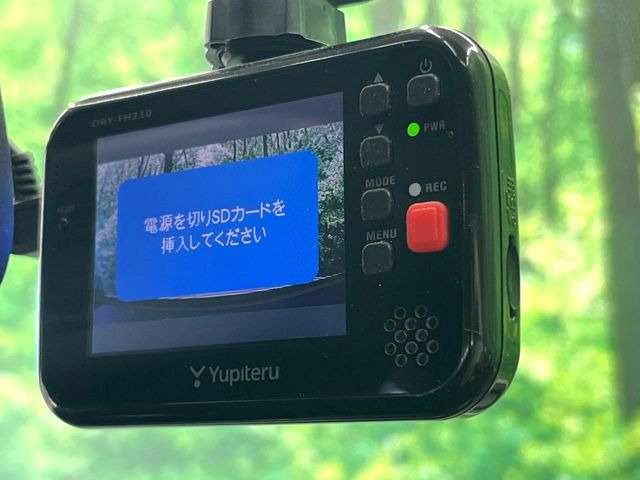 �y�h���C�u���R�[�_�[�z�h���C�u���R�[�_�[����!���s���͂������A������^�]�⎖�̂ɑ��������ہA�f���ŋL�^���A����̃��X�N�ɔ����܂��B���L�^�pSD�J�[�h�͂��q�l�����g�ł��������������K�v������܂��B�B