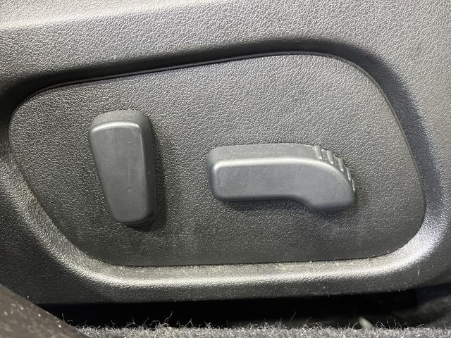 �y�p���[�V�[�g�z�X�C�b�`��ŊȒP�ɃV�[�g�̔��������\!�d��������͂�����܂���!���K�ȃV�[�g�|�W�V�����ɃZ�b�g���āA���K�ȃh���C�u�����y���݂��������B