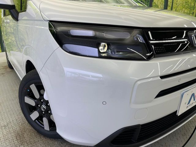 �yLED�w�b�h���C�g�z���V����ԑ��s�����ǍD�Ȏ��E���m�ۂ����S���ĉ^�]�ł��鍂�P�xLED�w�b�h���C�g�𑕔�!�_�����x�������A����d�͂��}�����Ă��܂��B