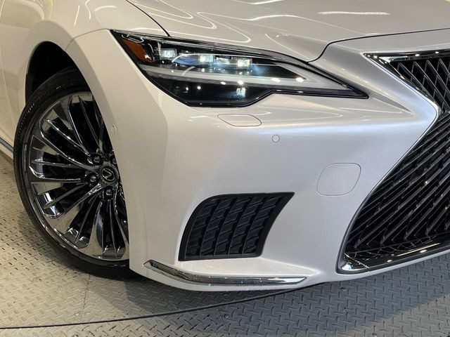 �y�O��LED�w�b�h���C�g�z�X�^�C���b�V���Ȍ����ڂ̎O��LED�w�b�h���C�g�𑕔���X�^�C�������łȂ��A��Ԃ̑��s�����E�ǍD�ň��S���Ă���肢�������܂��B