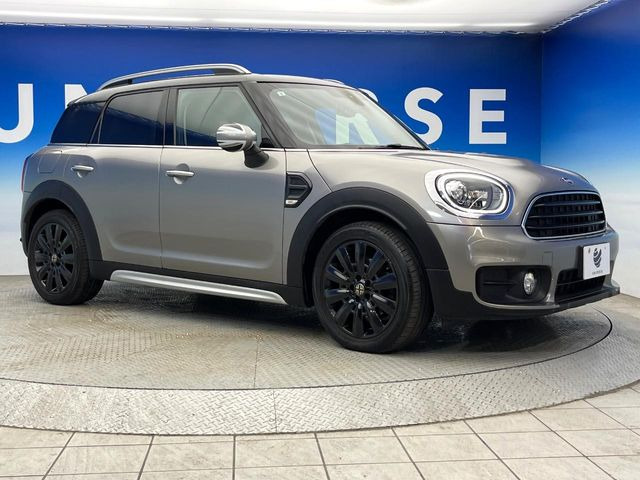 �������t�т̕ۏ؂̑��A���S�̍Œ�3�N�E���s�������ۏ�(�L��)�����p�ӁB�A���Ԃ����S���Ă��y���݂���������l�A�ۏؓ��e���[���͂������A�����_��&�I�C�������⃍�[�h�T�[�r�X���t�т��Ă���܂��B