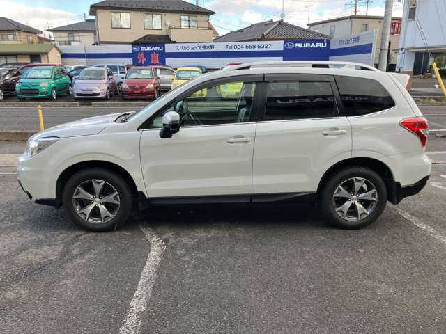 フォレスター2.0 エックスブレイク 4WD