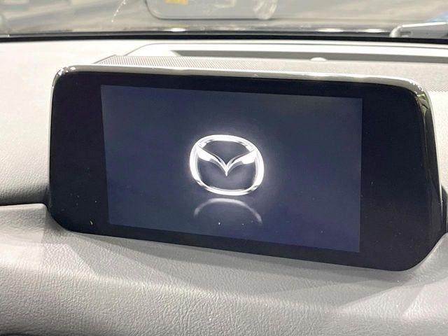 �y�}�c�_�R�l�N�g�i�r�z�ԓ��̕��͋C�Ƀ}�b�`������̌^�^�C�v�̃i�r�B�e����q�ݒ��Bluetooth�Đ����A�l�X�ȋ@�\���y���߂܂��B�����I�ȃ_�C�������삪�\�ŁA�g��������ǍD�ł��B