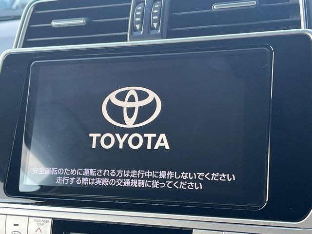 �y����9�^�i�r�z�l�C�̏����i�r�𑕔��B�I�[�f�B�I�@�\���[�����Ă���ABluetooth�ڑ�����΂������̃X�}�z��MP3�v���C���[�̉��y���Đ��\!�����̉^�]������Ɋy�����Ȃ�܂�!!