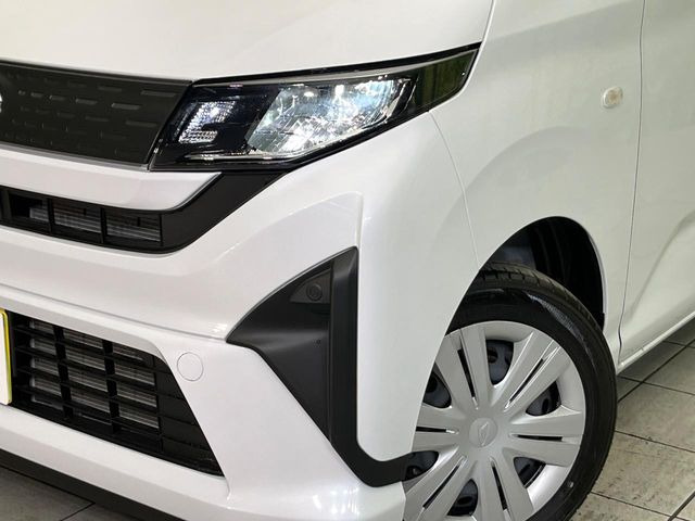 �yLED�w�b�h���C�g�z���V����ԑ��s�����ǍD�Ȏ��E���m�ۂ����S���ĉ^�]�ł��鍂�P�xLED�w�b�h���C�g�𑕔�!�_�����x�������A����d�͂��}�����Ă��܂��B