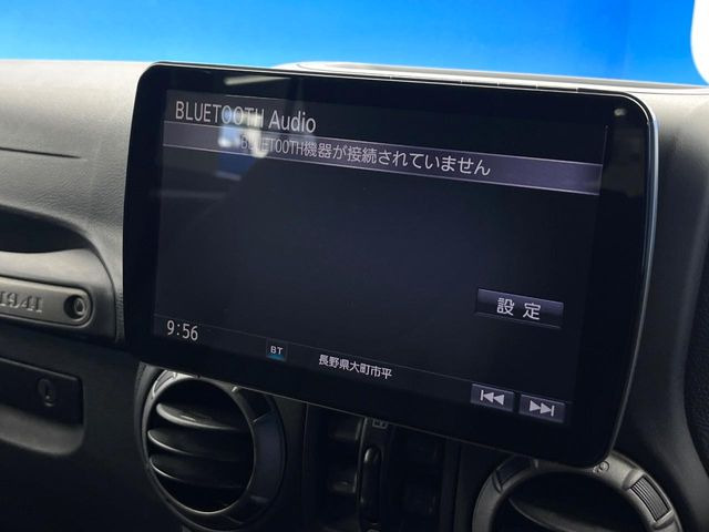 ��Bluetooth:���莝���̃X�}�[�g�t�H���ȂǂƐڑ����A�n���Y�t���[�ʘb��Տꊴ����~���[�W�b�N�Đ������y���݂��������܂��B�����ڑ��ł��̂Ŕς킵��������܂����