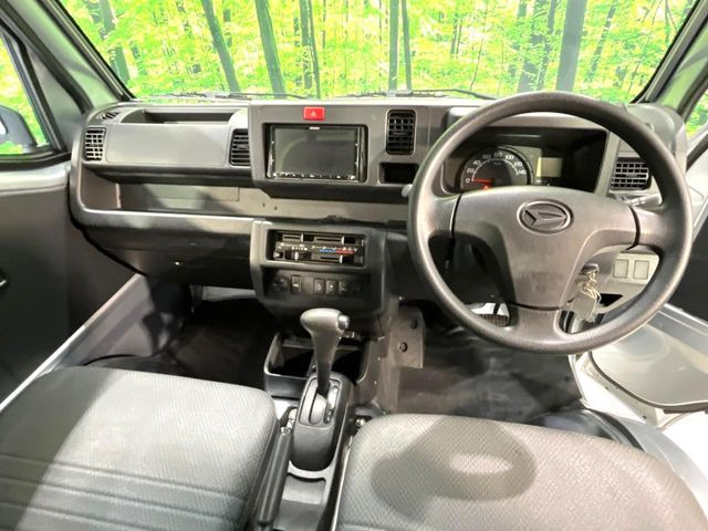 �O���[�v���݌ɐ���30,000��!!�S���̌n��X���烁�[�J�[�E�Ԏ��킸���Љ�o����̂ŁA���Ȃ��Ƀs�b�^���̂��Ԃ�������͂��ł���܂��͂��₢���킹��������