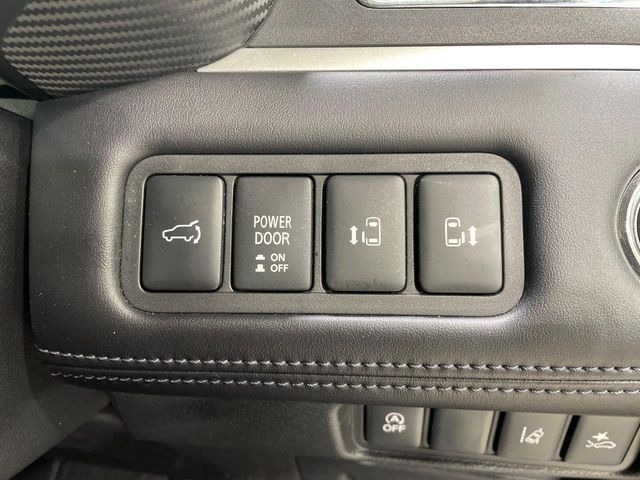 �y�����p���[�X���C�h�h�A�z�X�}�[�g�L�[��^�]�Ȃ̃X�C�b�`�Ō�ȗ����X���C�h�h�A�̊J���\���d��������͂����ăh�A���J����K�v�������A�����Ȃ��q�l�ł��ȒP�ɊJ���߂ł����K�ł���