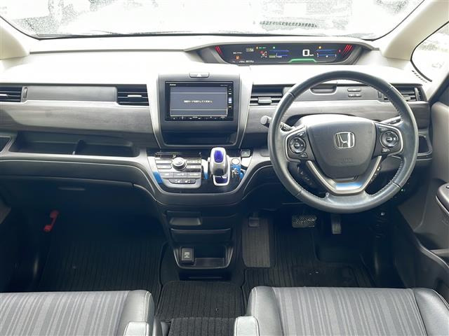 フリード1.5 ハイブリッド EX