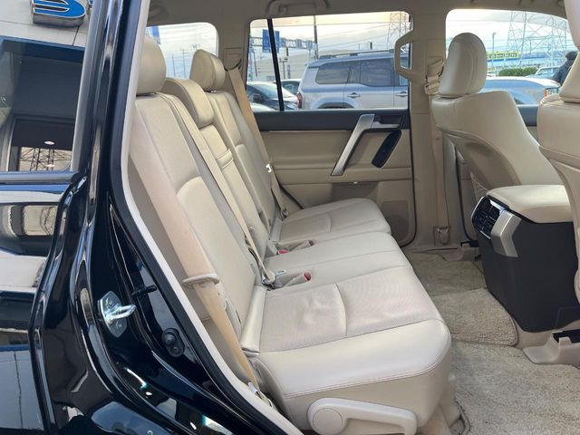 �L�X�Ƃ���2��ڃV�[�g�͋��Z���������A���S�n�����K!�F�B��Ƒ��Ƃ̂��o�����ɂ҂�����ł��B�x�r�[�V�[�g��`���C���h�V�[�g�g�p�������K�ɂ��߂�������������\���ȋ�Ԃ��m�ۂ��Ă��܂��B