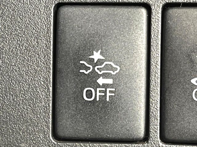 �y�X�}�[�g�A�V�X�g�z���s���ɑO���̎ԗ�����F�����A�Փ˂������Ȏ��͌x��ƃu���[�L�ŏՓˉ���Ɣ�Q�y�����A�V�X�g�B�����S�Ƀh���C�u�����y���݂��������܂��B