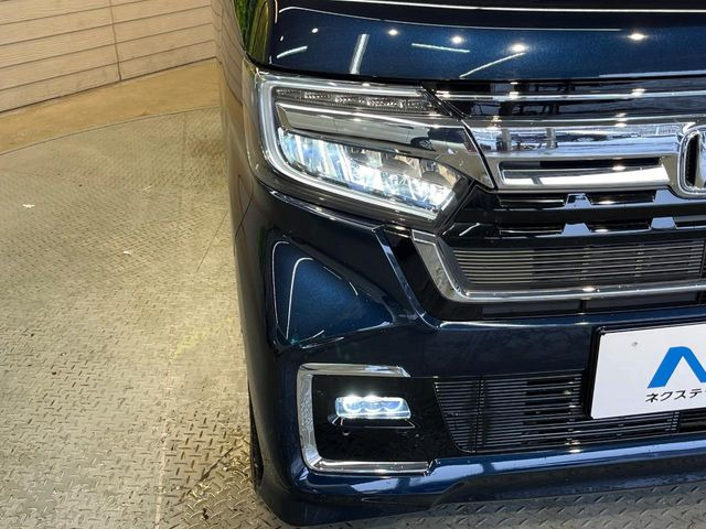 �yLED�w�b�h���C�g�z���V����ԑ��s�����ǍD�Ȏ��E���m�ۂ����S���ĉ^�]�ł��鍂�P�xLED�w�b�h���C�g�𑕔�!�_�����x�������A����d�͂��}�����Ă��܂��B