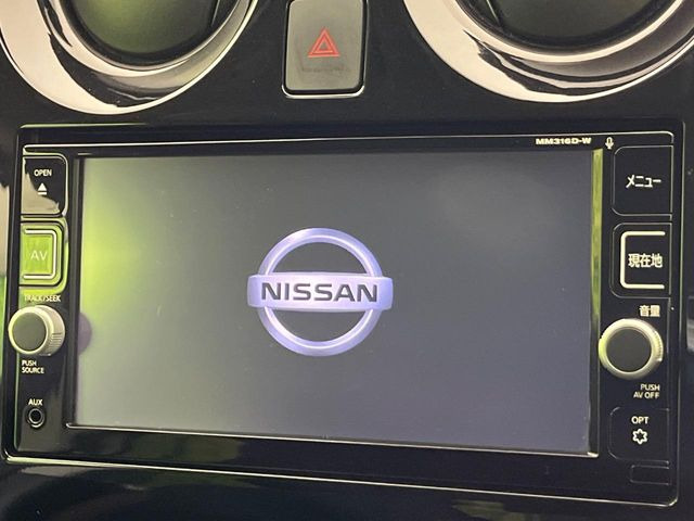 �y�����i�r�z�l�C�̏����i�r�𑕔����Ă���܂��B�i�r�̎g���₷���͂������A�I�[�f�B�I�@�\���[��!�L�����v�◷�s�͂������A�ʋ΂┃�����ȂǕ��i�̃h���C�u���y�����Ȃ�͂���