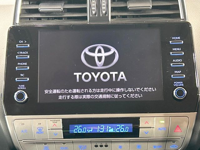 �y9�C���` �f�B�X�v���C�I�[�f�B�I�z���ʃf�B�X�v���C�ւ������̃X�}�[�g�t�H���ƘA�g���āA�i�r��bluetooth�ł̉��y�Đ����\�ł���f�U�C���͂�����񑀍쐫���ǍD!�ʓr�i�r�@�\�̎�t�\�ł���