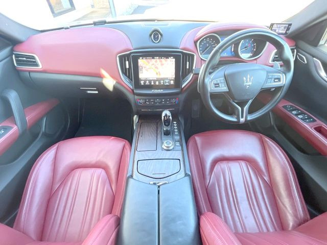 �A���ԃO���[�v���݌ɐ���2,000��!�S���̌n��X���烁�[�J�[�E�Ԏ��킸���Љ�o����̂ŁA���Ȃ��Ƀs�b�^���̂��Ԃ�������͂��ł���܂��͂��₢���킹��������