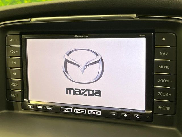 �y�����i�r�z�l�C�̏����i�r�𑕔����Ă���܂��B�i�r�̎g���₷���͂������A�I�[�f�B�I�@�\���[��!�L�����v�◷�s�͂������A�ʋ΂┃�����ȂǕ��i�̃h���C�u���y�����Ȃ�͂���