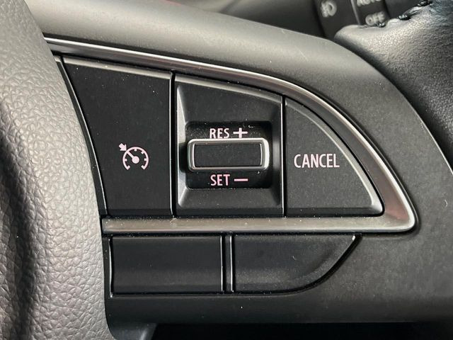 �y�N���[�Y�R���g���[���z�������H�����N���N���s�B�A�N�Z���𗣂��Ă���葬�x�ő��s���ł��A�������^�]���̕��S���y��!�����E�������ȒP�ȃX�C�b�`����Œ����ł��܂��B