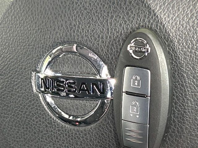 �y�C���e���W�F���g�L�[�z�J�o����|�P�b�g�ɓ��ꂽ�܂܂ł��h�A�̎{���E�������\�ȃX�}�[�g�L�[�𑕔��B�G���W���̃I���E�I�t�����J�M�����o���K�v����������Ƃ��Ă��֗��ł���