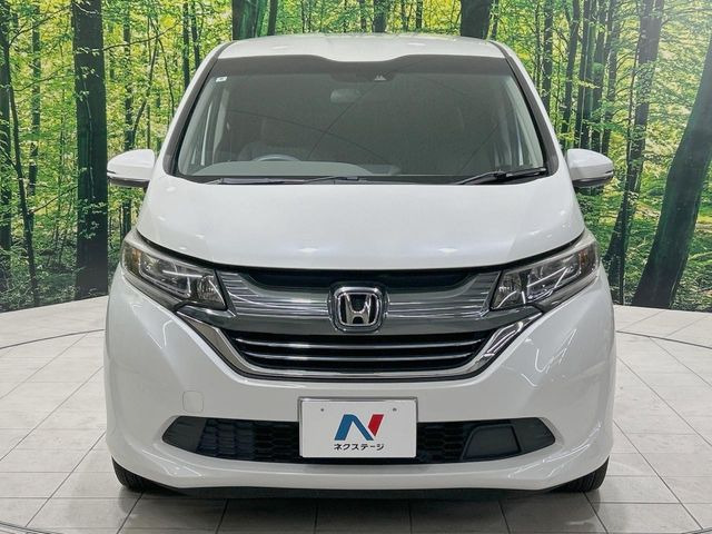 ��D�]�𒸂��Ă���܂��{�f�B�̒e�X�v���b�V���R�[�g���D�]��t���B�ʏ�̃K���X�R�[�g�ƈقȂ�A�ϋv�N��6�N�̖��@���K���X�R�[�e�B���O���A�{�f�B���L���C�ȏ�Ԃɕۂ��Ă���܂��B