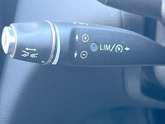 ���f�B�X�g���j�b�N�v���X:�s�s�A�x�O�A�������H�Ȃǂ̑��s���ɁA�X�e���I�}���`�p�[�p�X�J�����ƃ��[�_�[�Z���T�[�ɂ��A�O���Ԃ�F�����đ��x�ɉ������Ԋԋ������ێ����鎟����̃N���R��!