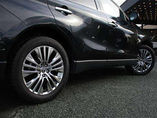 JBL�E����DA�i�r�E�p�m���~�b�N�r���[�E�t���Z�O�ECarplay�EHUD�E���v�x���`���[�V�����E�X�e�A�q�[�^�[�EP�o�b�N�h�A�E�r���g�C��ETC2.0�E�h�����R����D�C���i�[�~���[�E����19AW�EPCS�ELCC�ELTA�EBSM�ERCTA