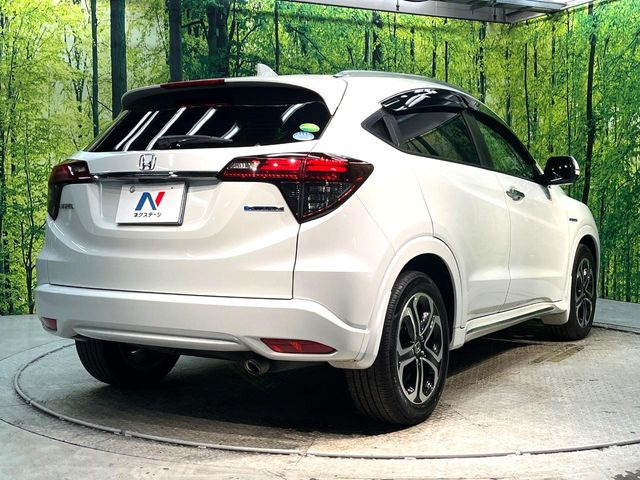 ☆全国のネクステージからお取り寄せが可能※!遠方の店舗に展示してあるクルマが気になる場合も、最寄りの店舗でご覧いただくことが可能です!是非私たちに要望をお聞かせください!※別途費用